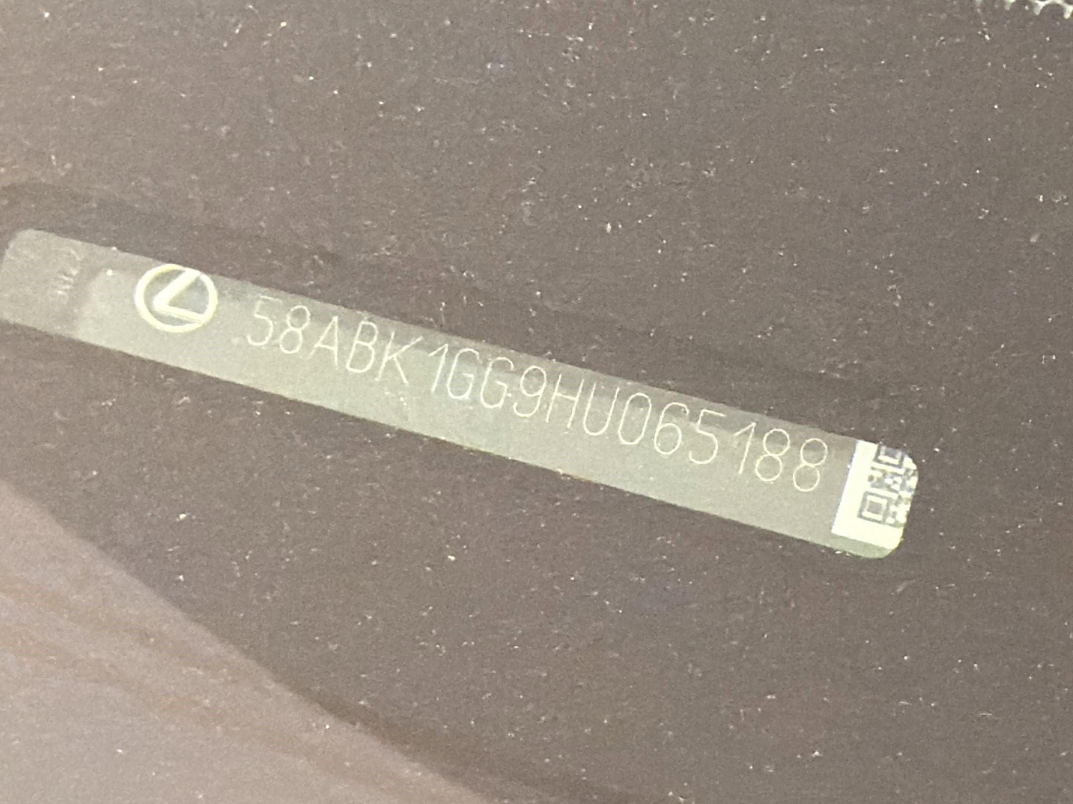 Used 2017 Lexus ES 350 w/ Premium Package image 19