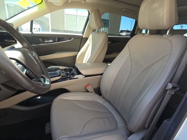 Used 2022 Lincoln Nautilus Reserve AWD/4WD image 11
