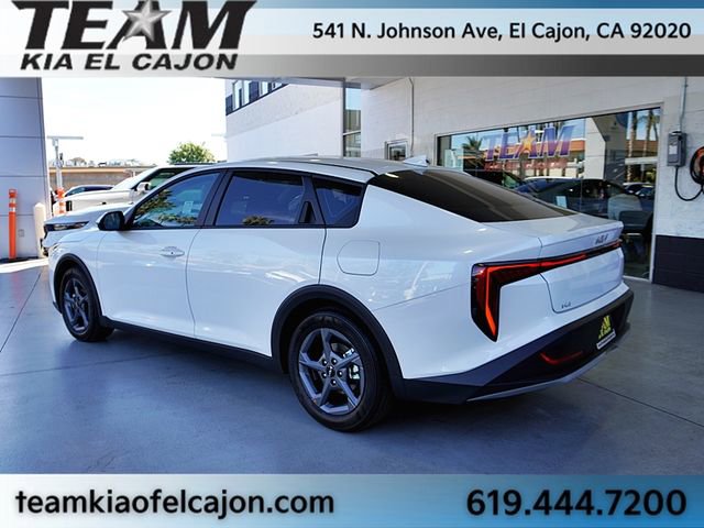 Used 2026 Kia K4 LXS image 8