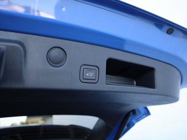 New 2026 GMC Terrain Elevation w/ Elevation Premium Package AWD/4WD image 10