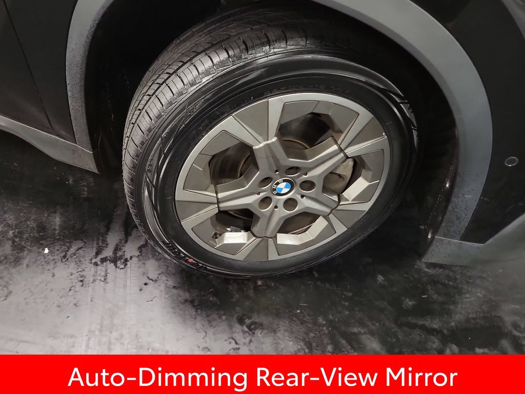 Used 2023 BMW X1 xDrive28i AWD/4WD image 10