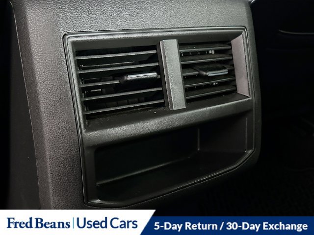 Used 2023 Volkswagen Atlas Cross Sport SE w/ Black Wheel Package AWD/4WD image 31