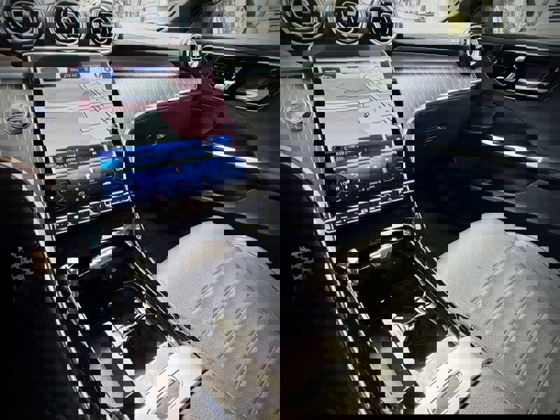 Used 2023 Mercedes-Benz C 300 Sedan image 37