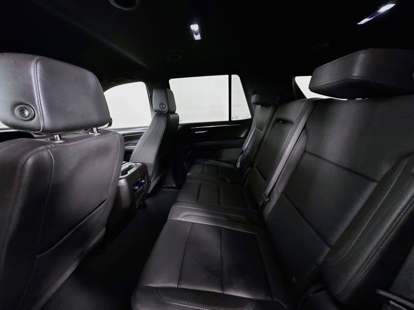 Used 2025 Chevrolet Tahoe LT AWD/4WD image 30