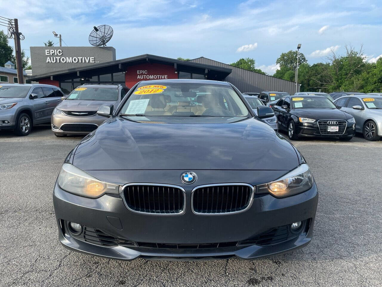 Used 2012 BMW 328i Sedan image 2