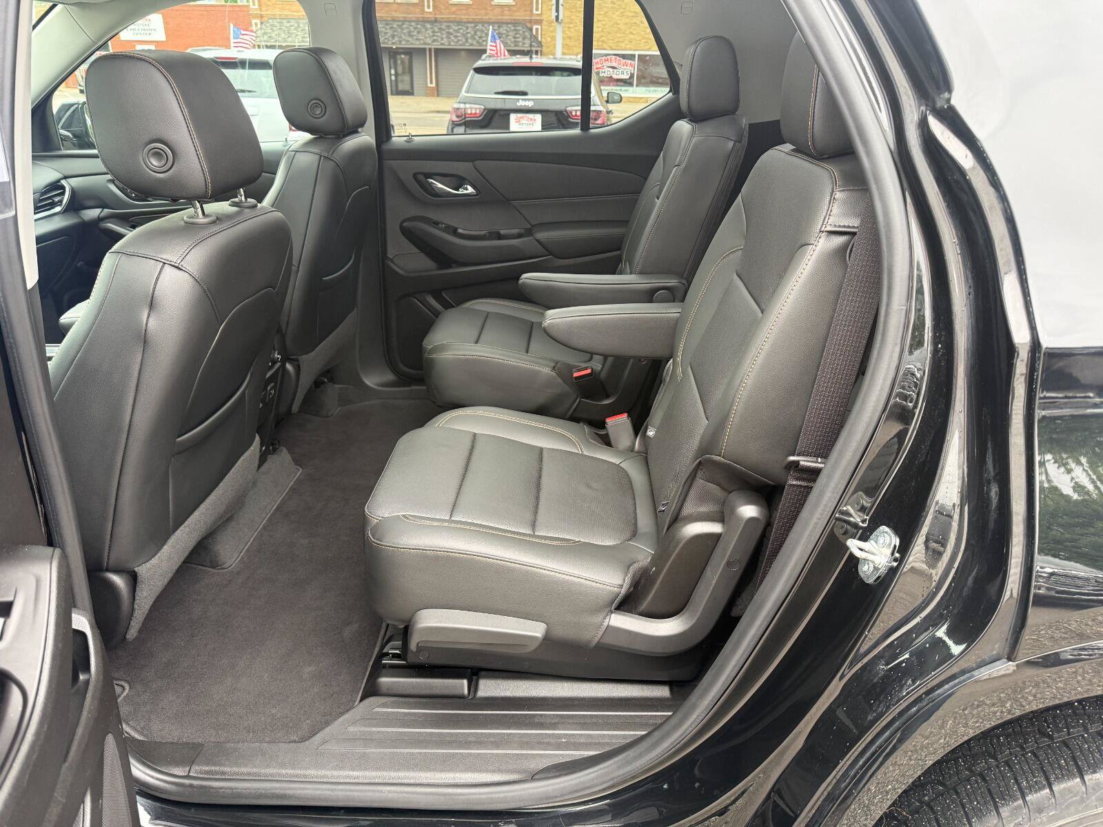 Used 2020 Chevrolet Traverse Premier AWD/4WD image 13