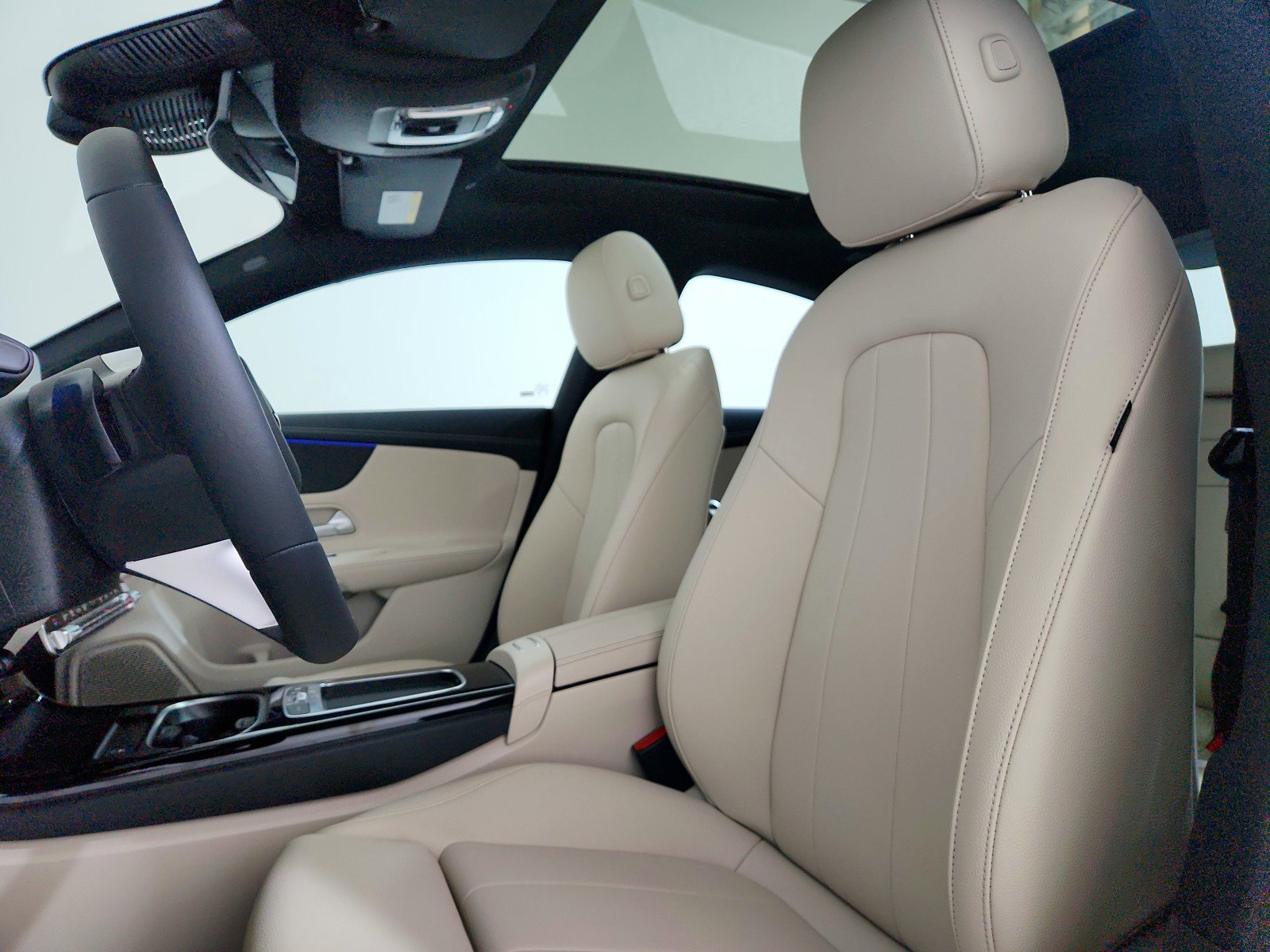 New 2026 Mercedes-Benz CLA 250 image 13