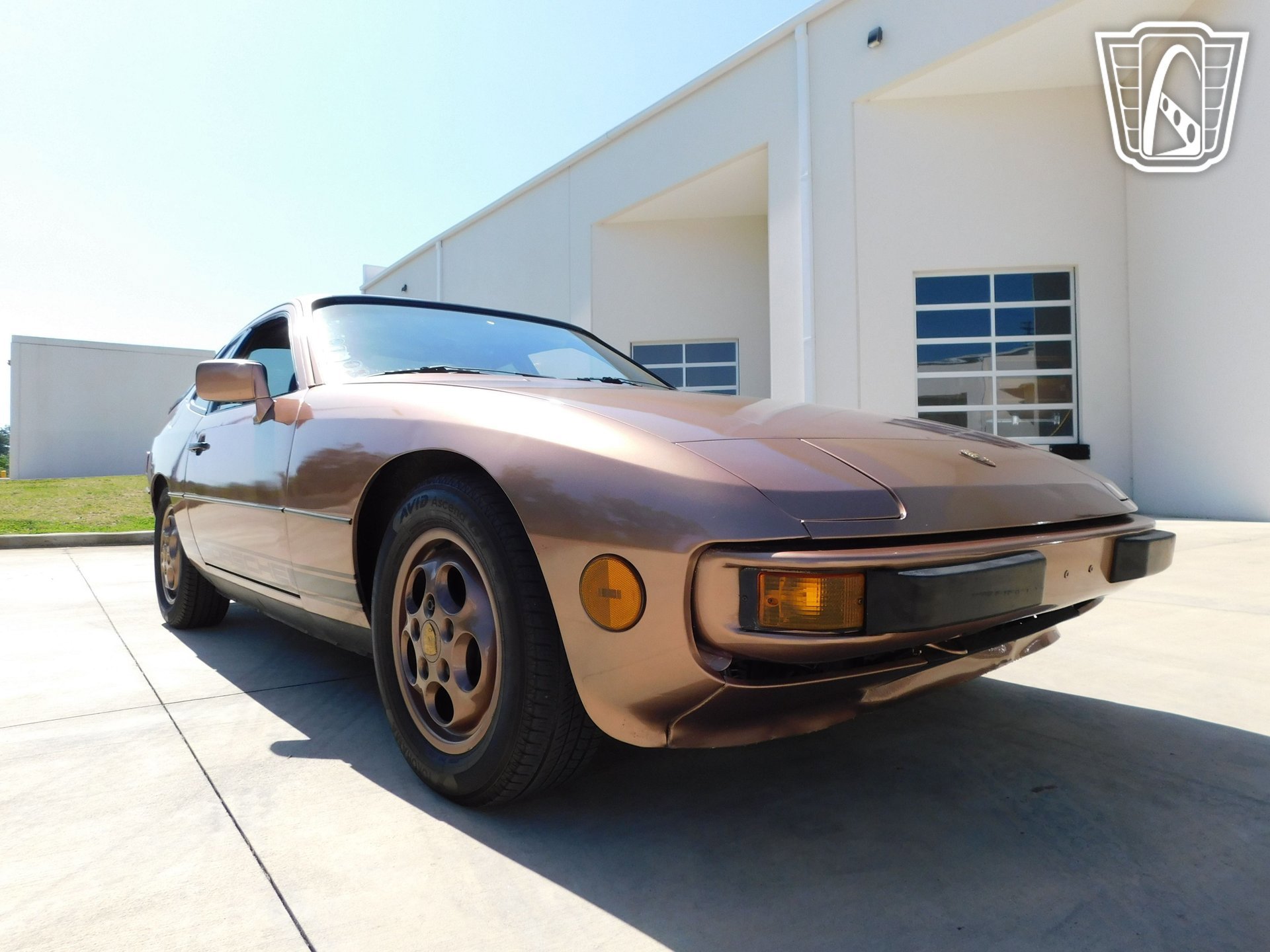 Used 1988 Porsche 924 S RWD image 36