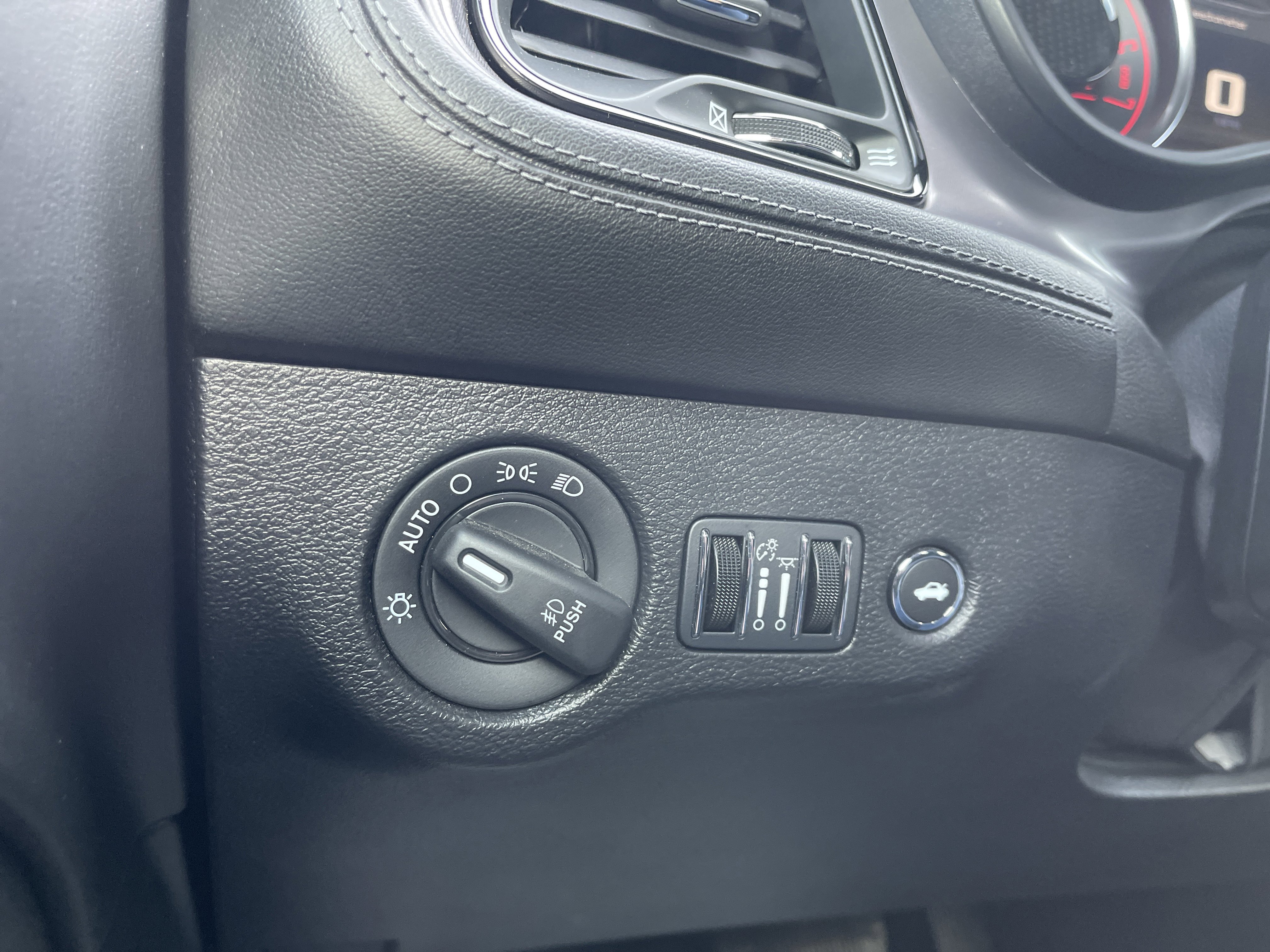 Used 2023 Dodge Challenger R/T Scat Pack w/ Plus Package image 19