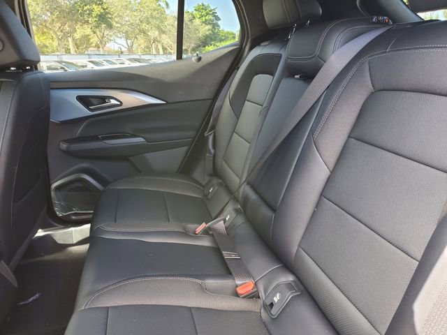 New 2026 Chevrolet Equinox EV LT image 8