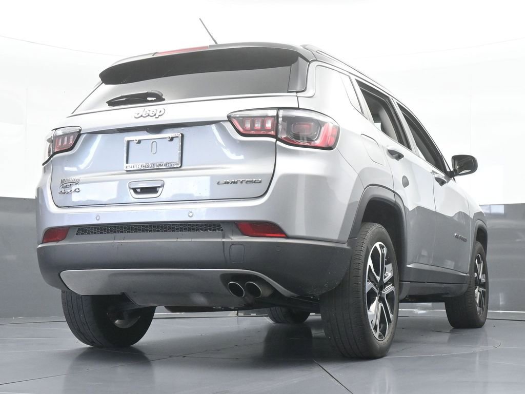 Used 2022 Jeep Compass Limited w/ Sun and Sound Group image 57