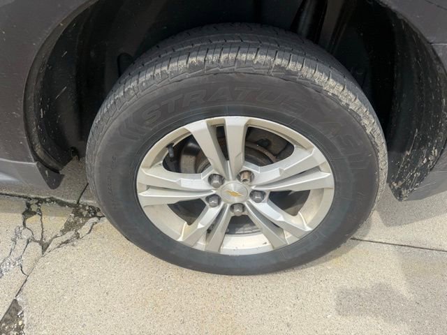Used 2015 Chevrolet Equinox LT w/ Driver Convenience Package image 14