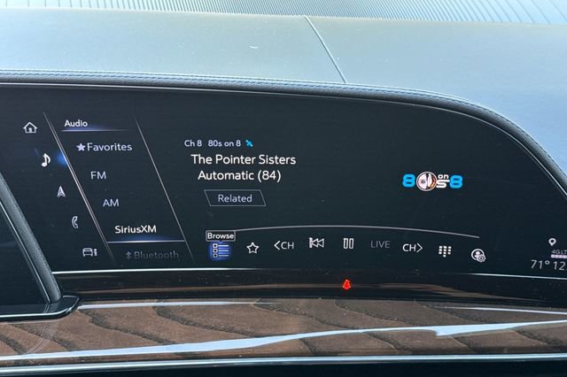 Certified 2023 Cadillac Escalade ESV Sport Platinum w/ LPO, ONYX Package AWD/4WD image 20
