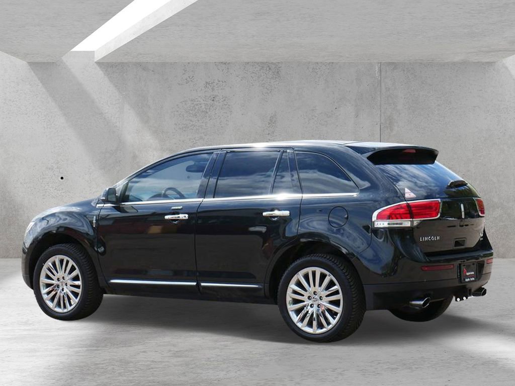 Used 2015 Lincoln MKX AWD w/ Equipment Group 101A image 4