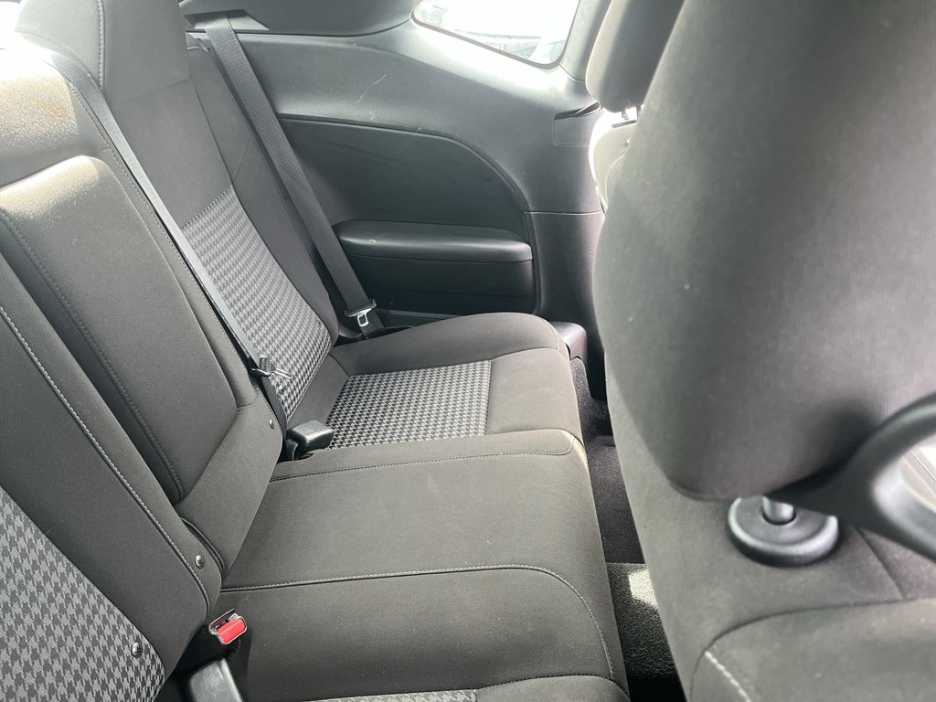 Used 2022 Dodge Challenger GT RWD image 29