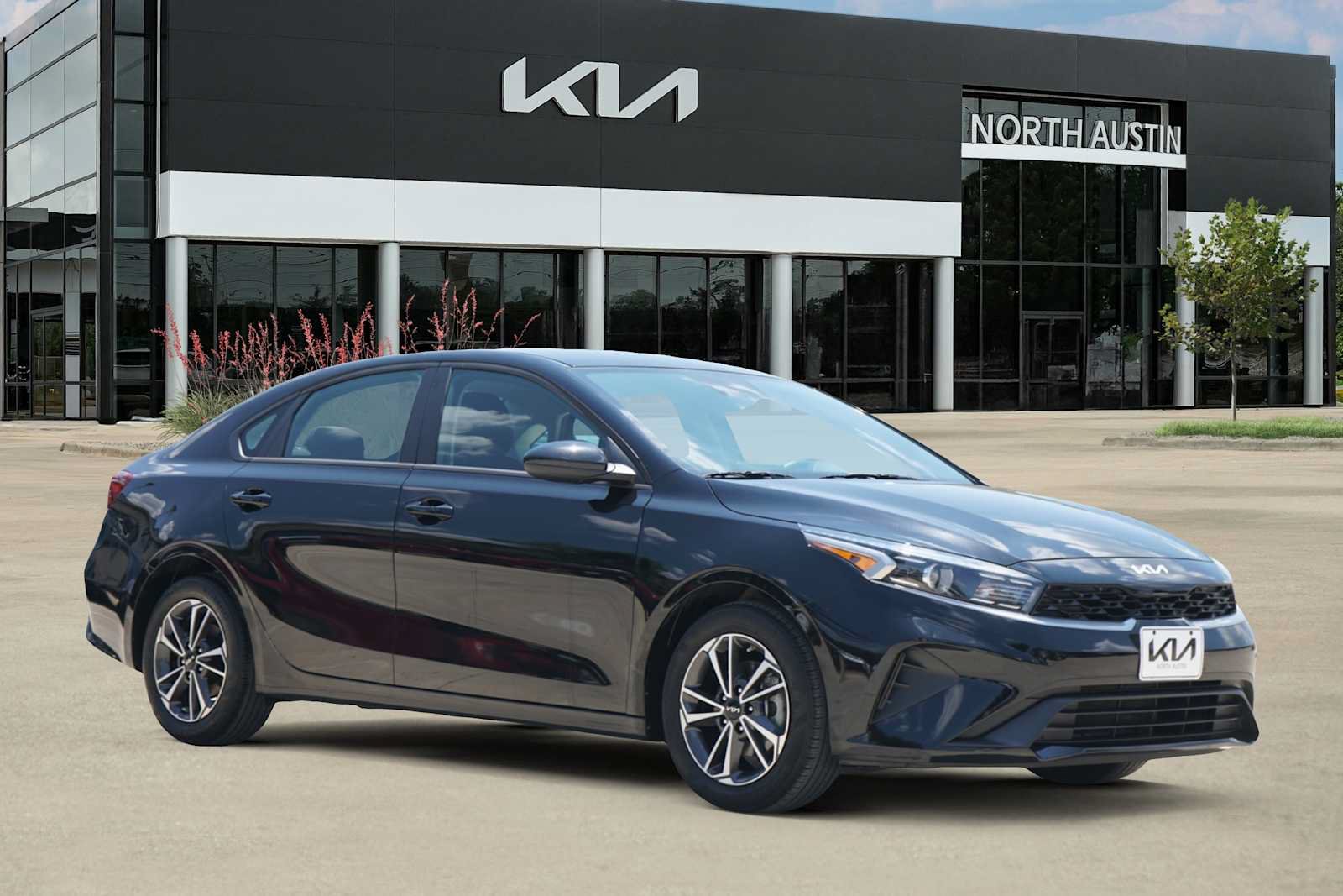 Certified 2024 Kia Forte LXS FWD image 7