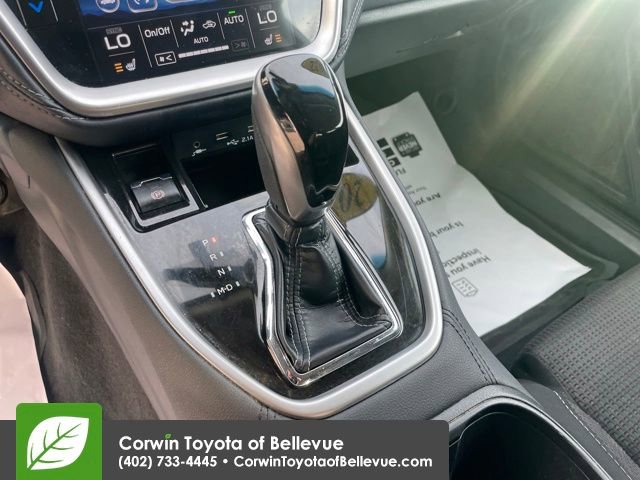 Used 2022 Subaru Outback Premium image 22