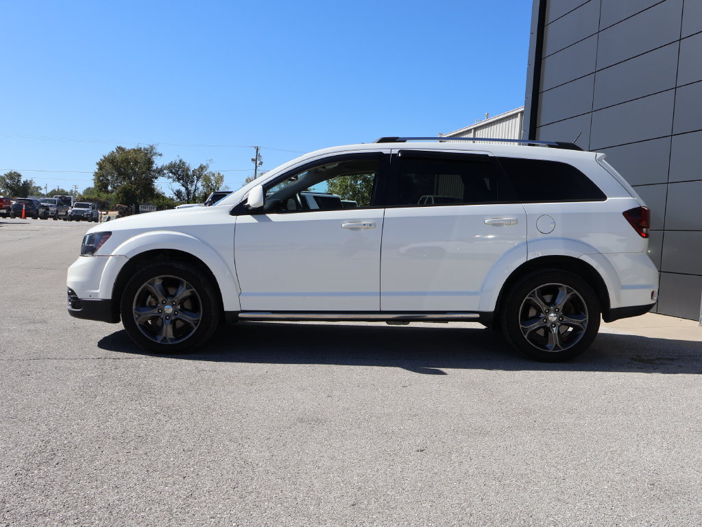 Used 2015 Dodge Journey Crossroad FWD image 2