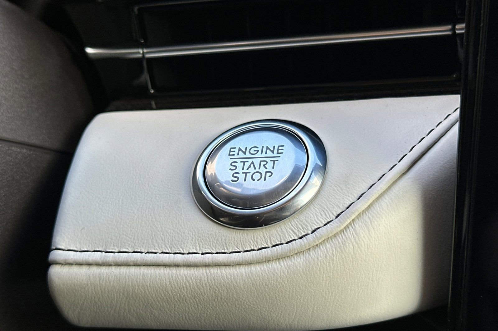 New 2026 Lincoln Nautilus Black Label w/ Jet Appearance Package image 22