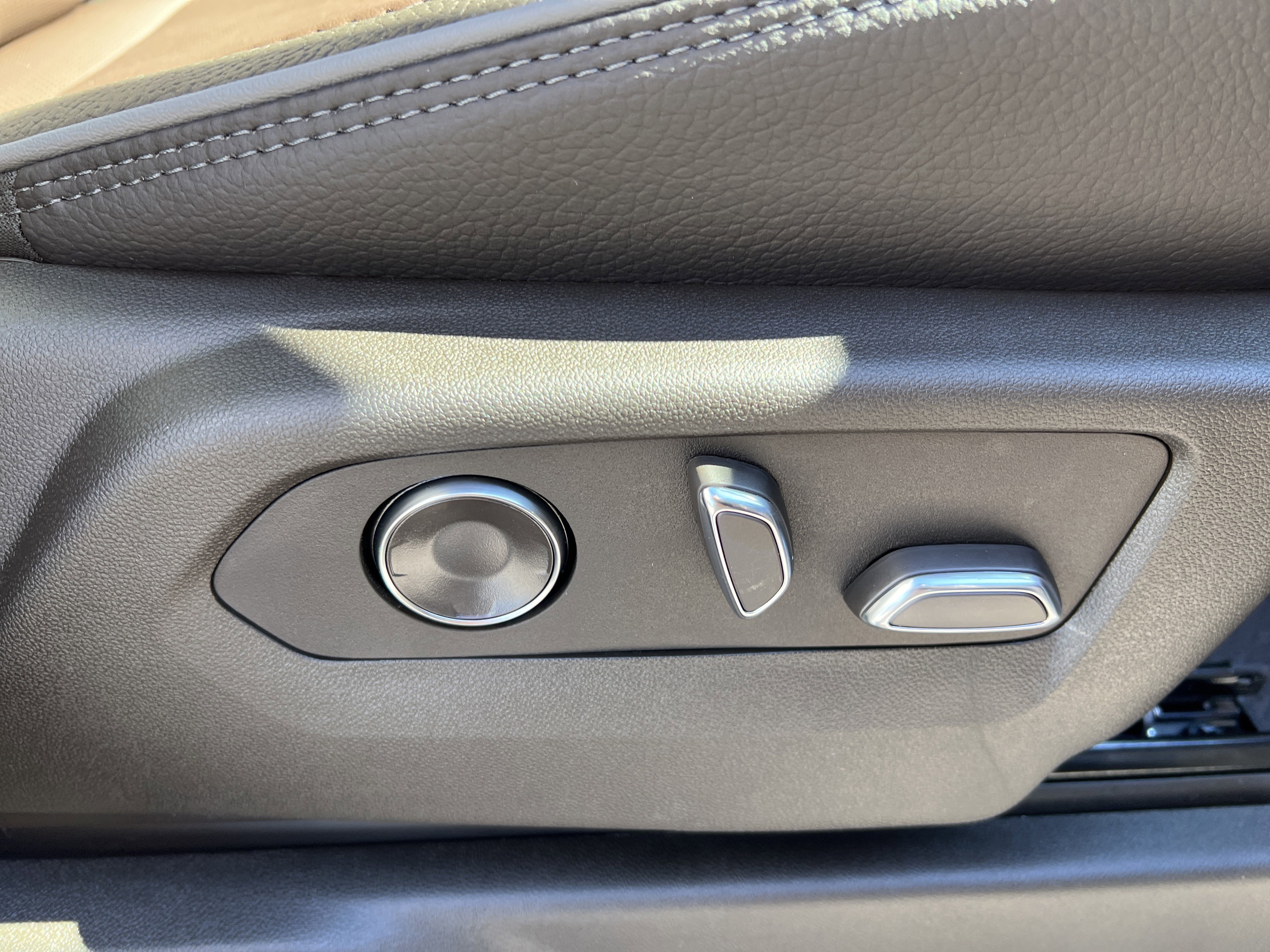 New 2026 GMC Sierra 1500 Denali w/ Technology Package image 18