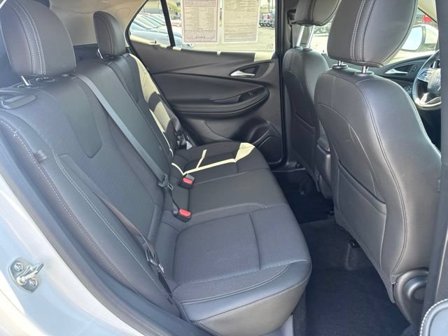 Used 2025 Buick Encore GX Preferred AWD/4WD image 19