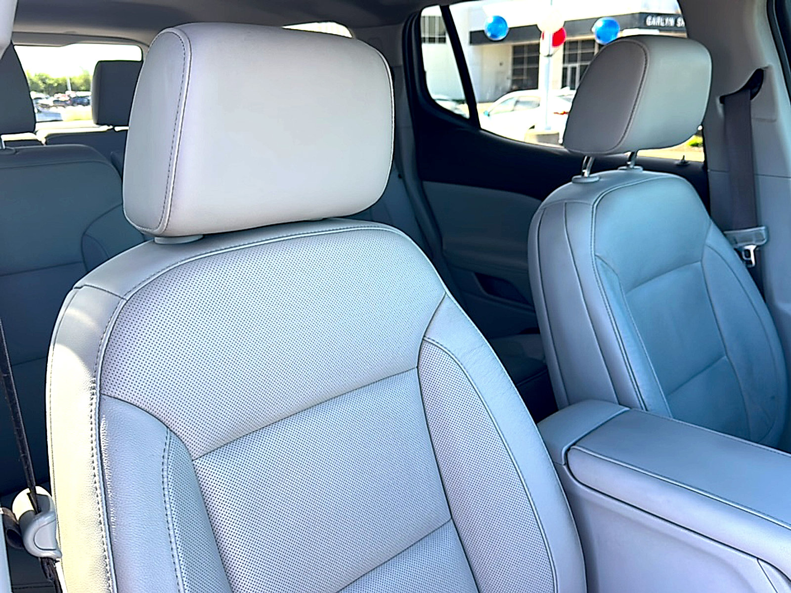 Used 2019 GMC Acadia SLT image 25