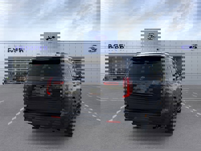 New 2026 Ford Expedition Tremor image 8