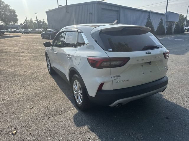 Used 2023 Ford Escape Active w/ Tech Pack #2 FWD image 7