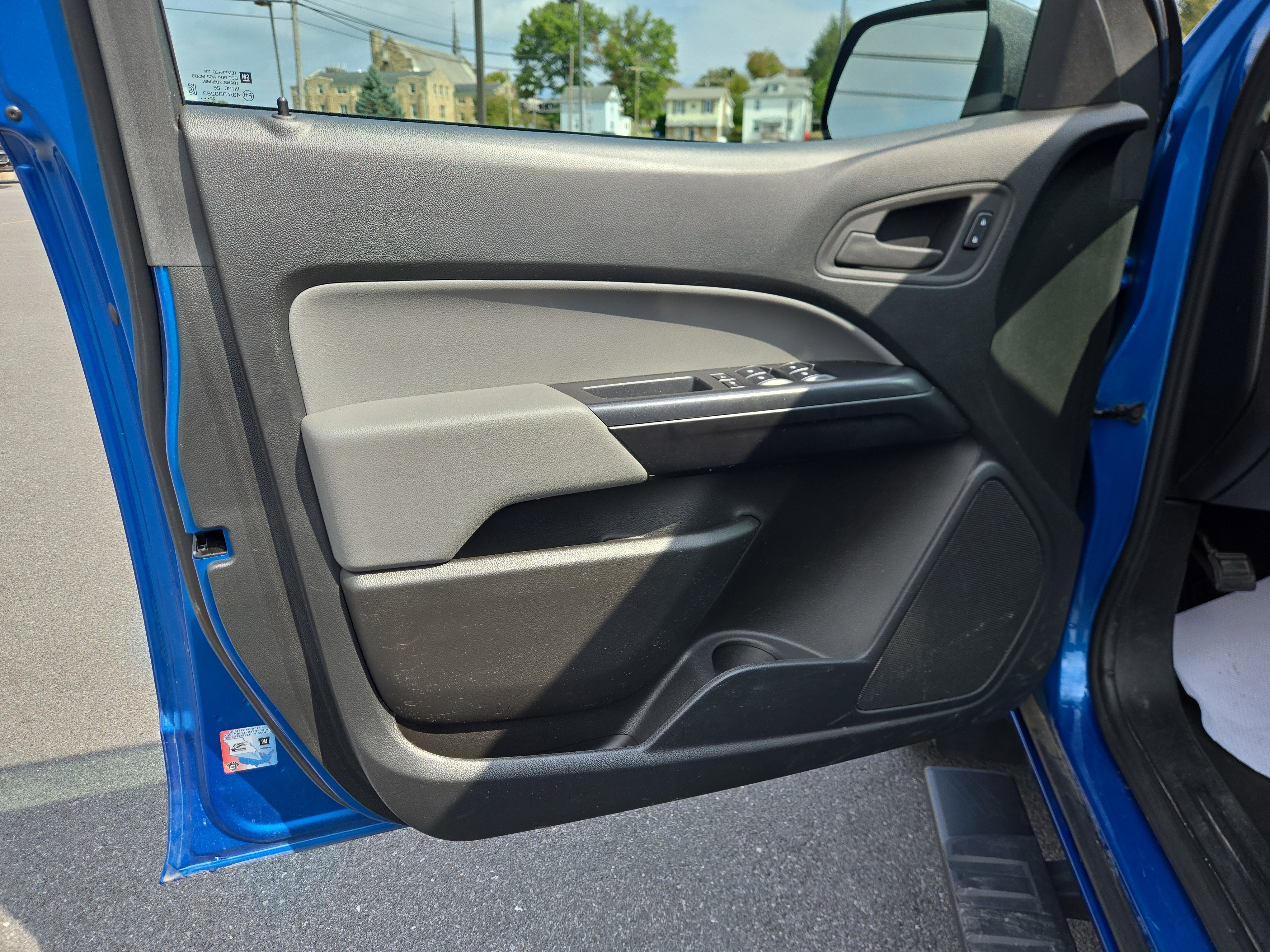 Used 2022 Chevrolet Colorado W/T w/ WT Convenience Package image 15