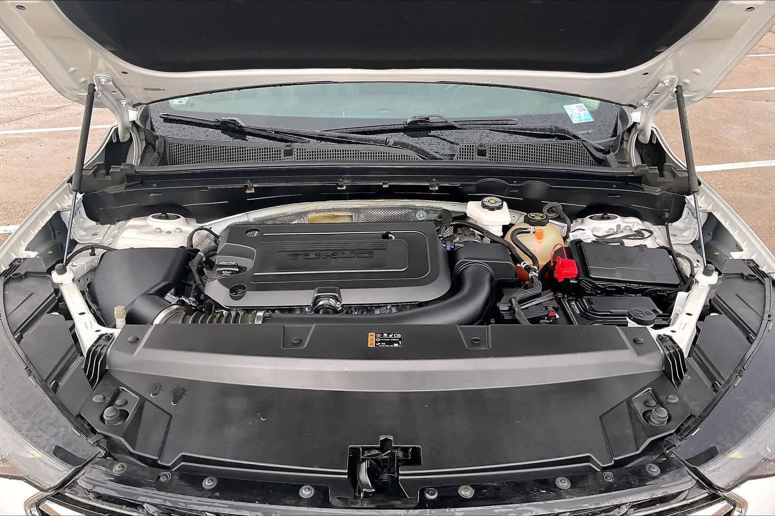 Used 2023 Buick Envision Essence FWD image 9