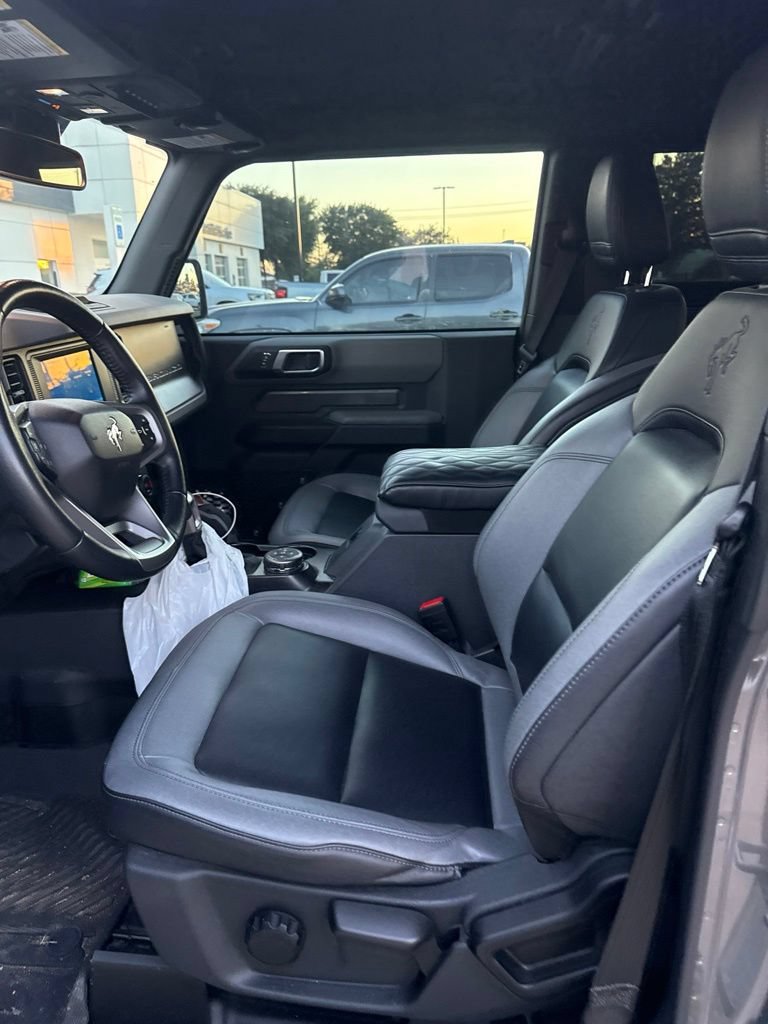 Used 2023 Ford Bronco Big Bend w/ Sasquatch Package AWD/4WD image 8