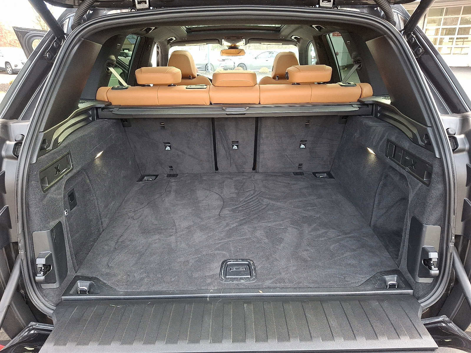 Used 2023 BMW X5 xDrive40i w/ Premium Package image 28