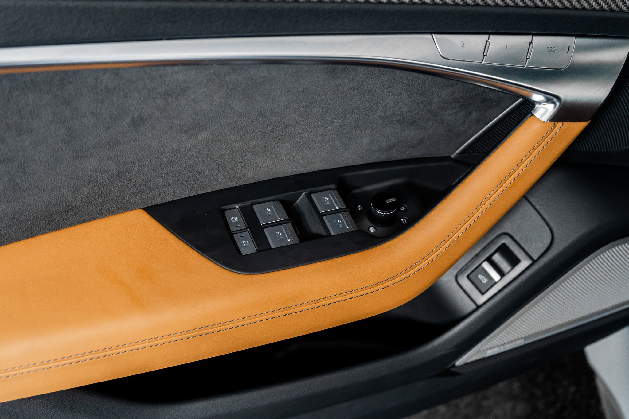 Used 2025 Audi RS 6 performance image 48