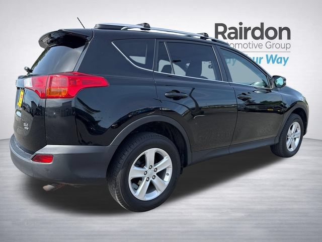 Used 2013 Toyota RAV4 XLE AWD/4WD image 7