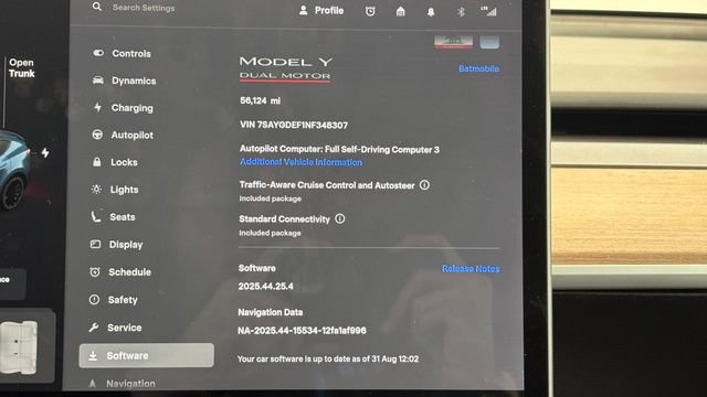 Used 2022 Tesla Model Y Performance AWD/4WD image 37