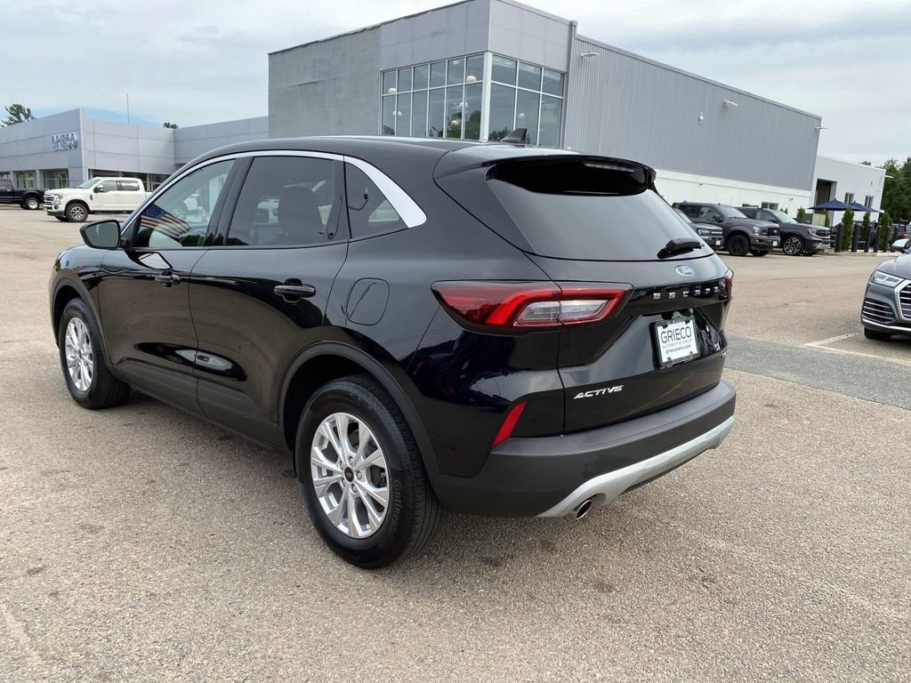 Used 2023 Ford Escape Active AWD/4WD image 8