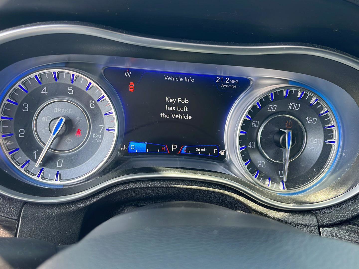 Used 2017 Chrysler 300 Limited w/ Value Package RWD image 9