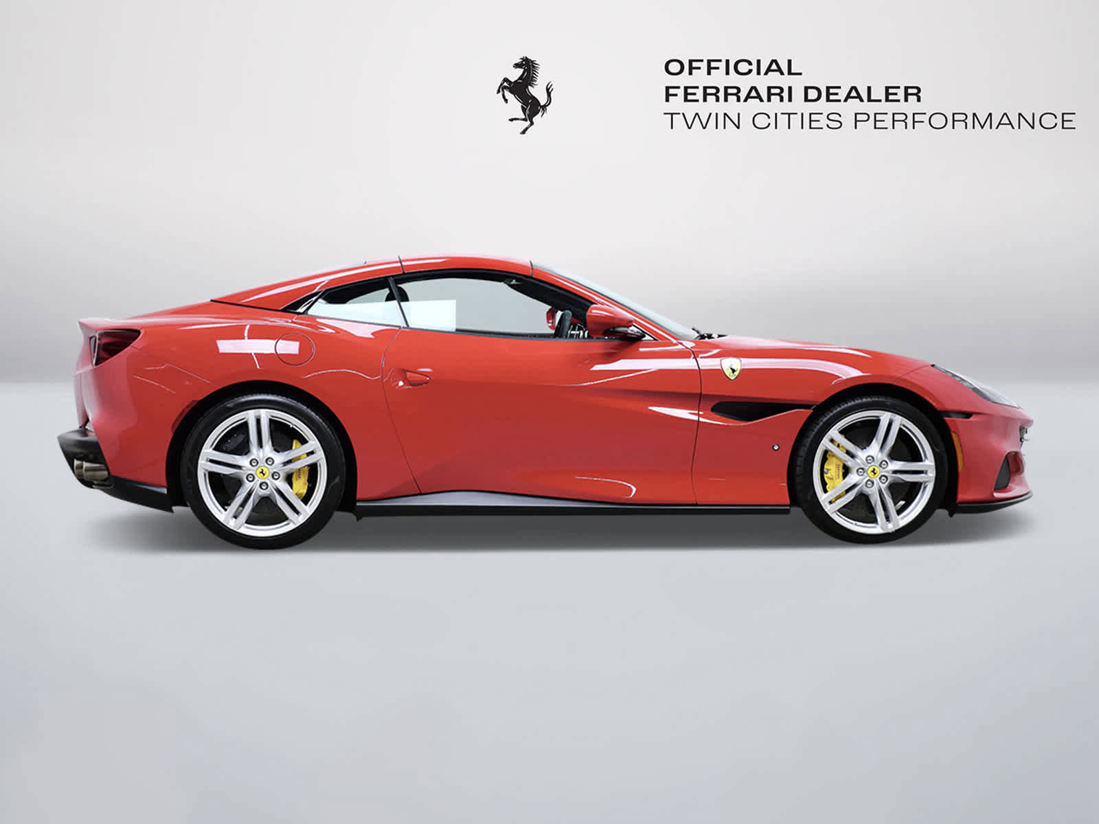 Certified 2022 Ferrari Portofino M image 7