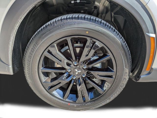 New 2026 Mitsubishi Eclipse Cross LE image 13