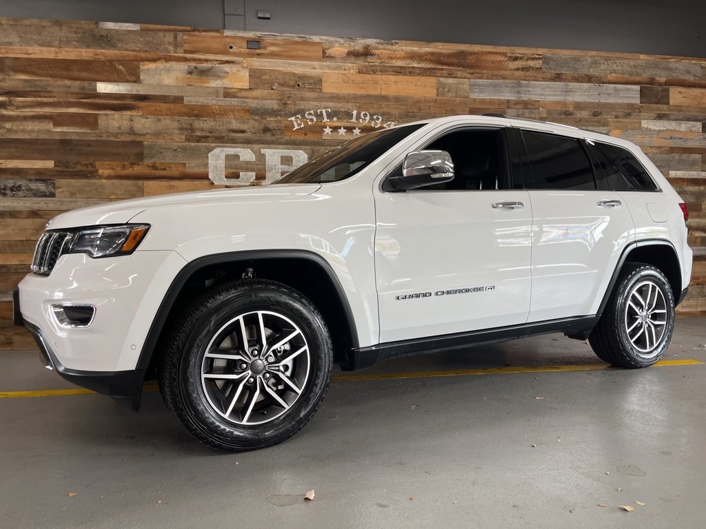 Used 2022 Jeep Grand Cherokee Limited w/ Trailer Tow Group IV image 21