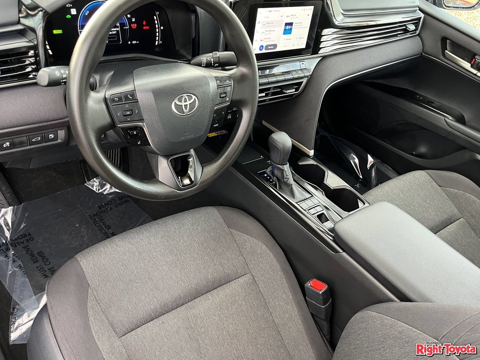Used 2026 Toyota Camry LE FWD image 19
