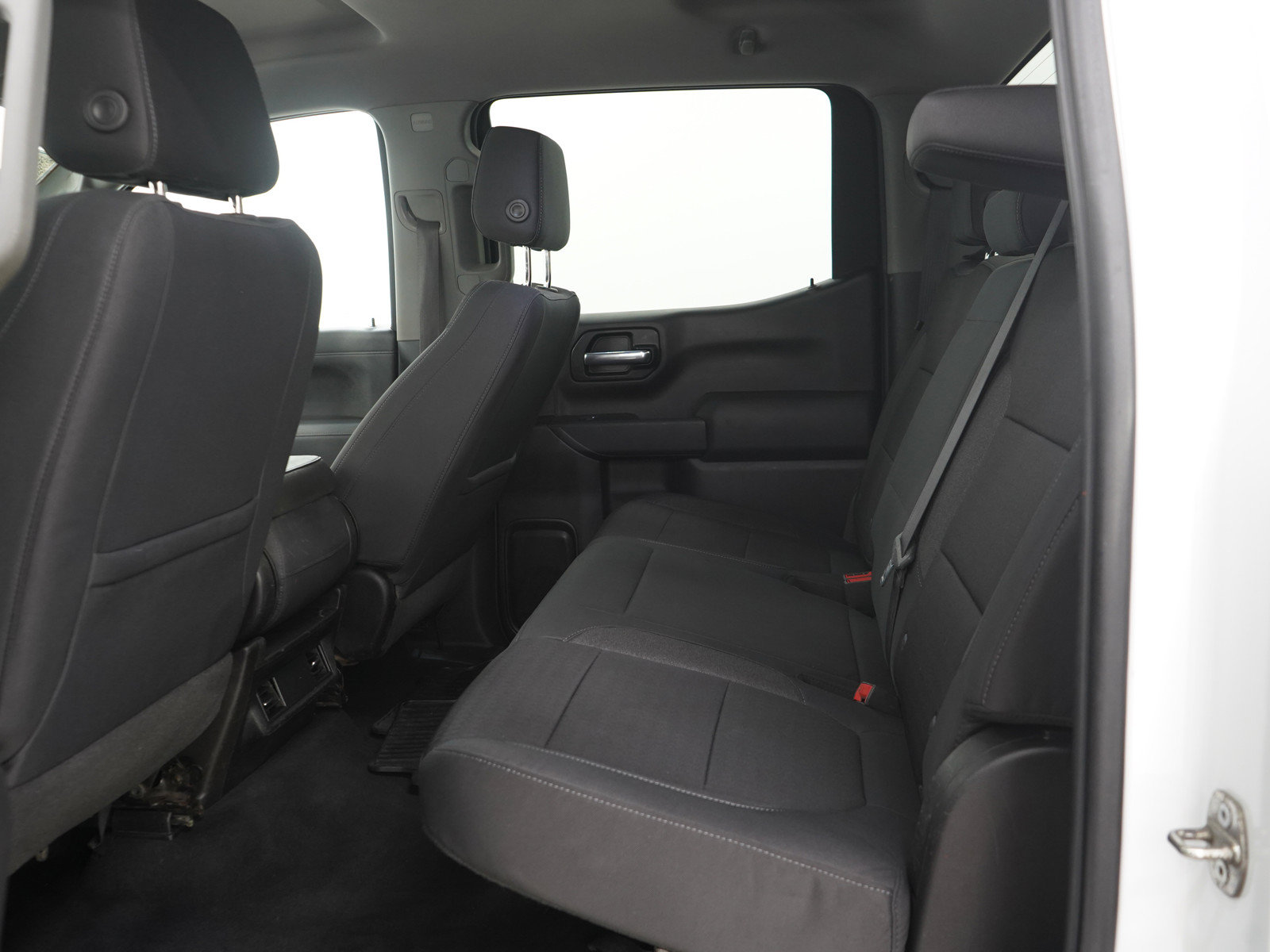 Used 2019 Chevrolet Silverado 1500 LT w/ Fleet Comfort Package AWD/4WD image 15