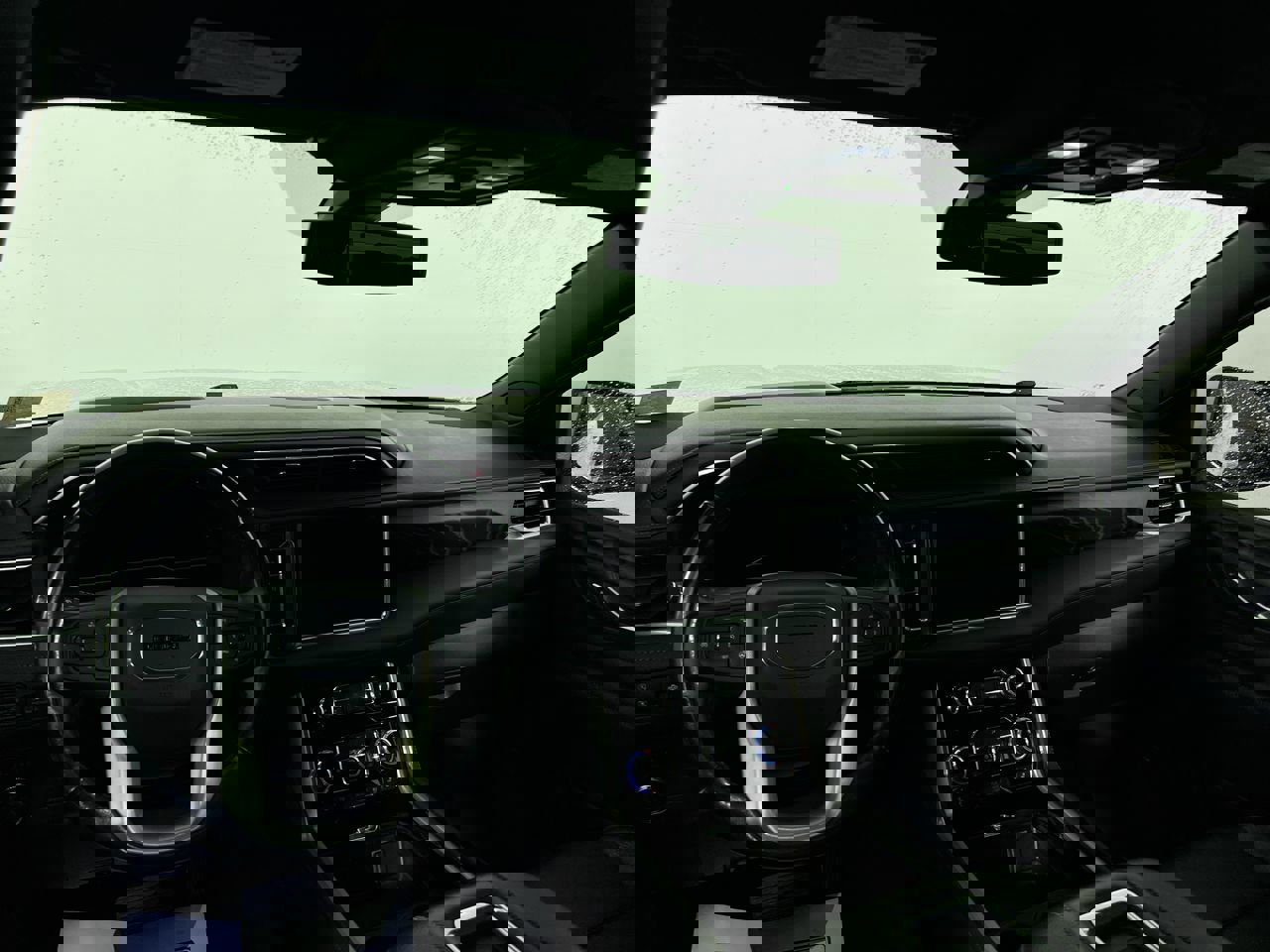 Used 2022 GMC Yukon XL Denali image 27