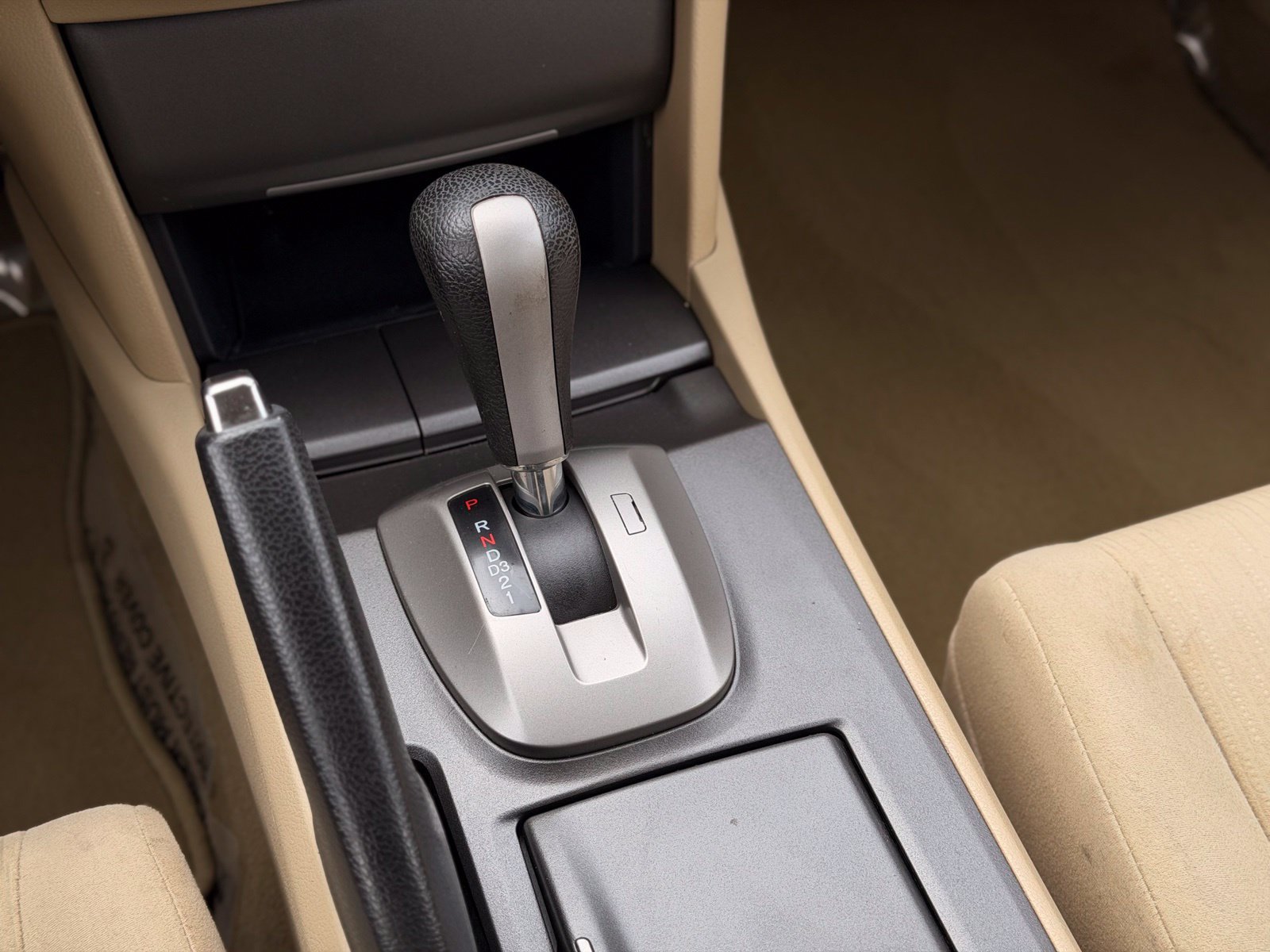 Used 2012 Honda Accord LX image 25