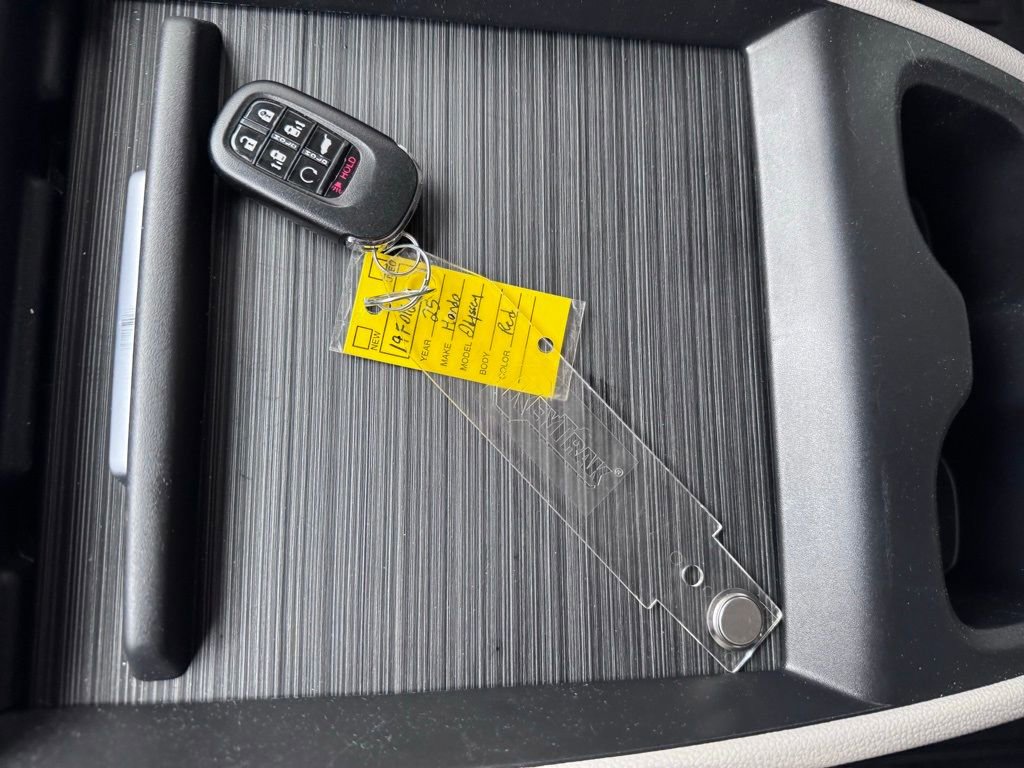 Certified 2025 Honda Odyssey Touring image 2