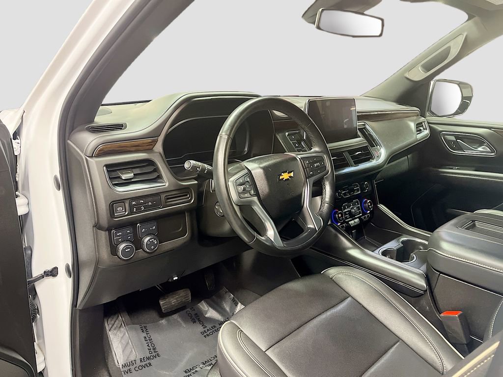 Used 2023 Chevrolet Tahoe Premier AWD/4WD image 9