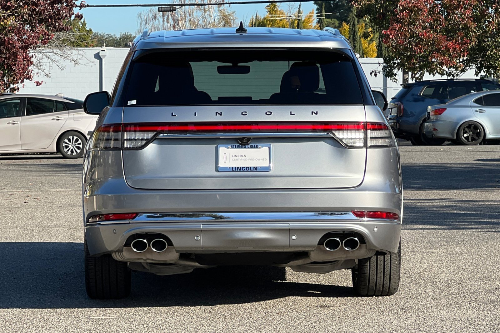 Certified 2023 Lincoln Aviator Black Label Grand Touring w/ Class IV Trailer Tow Package image 5