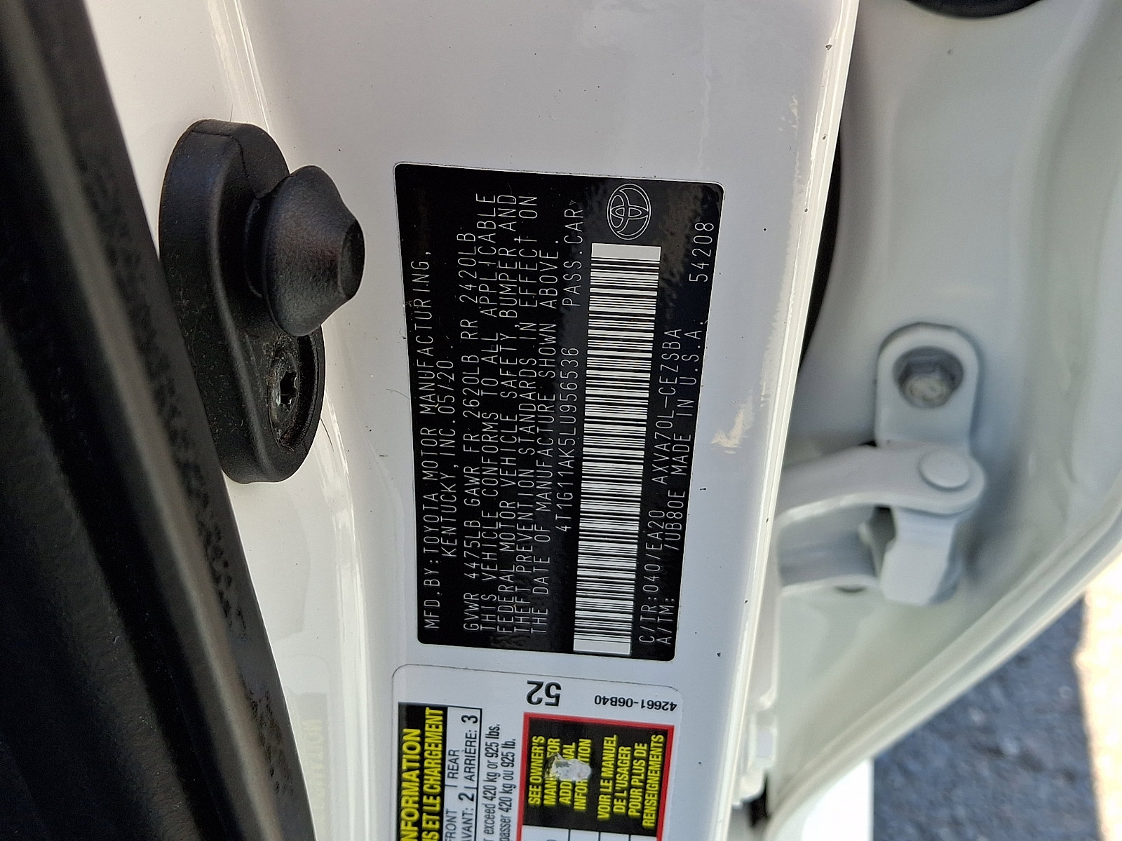 Used 2020 Toyota Camry SE FWD image 27