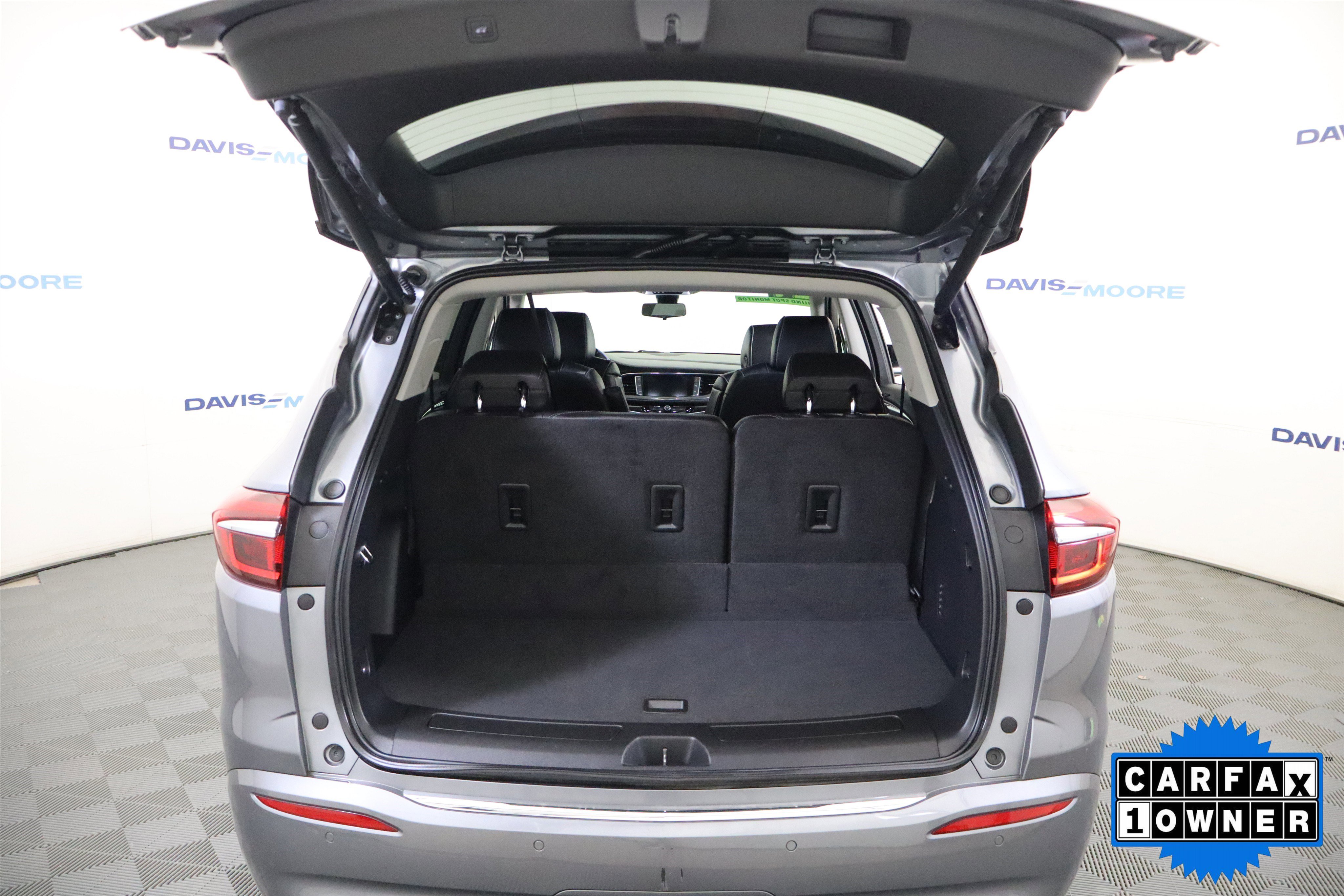 Used 2021 Buick Enclave Avenir w/ Avenir Technology Package image 8