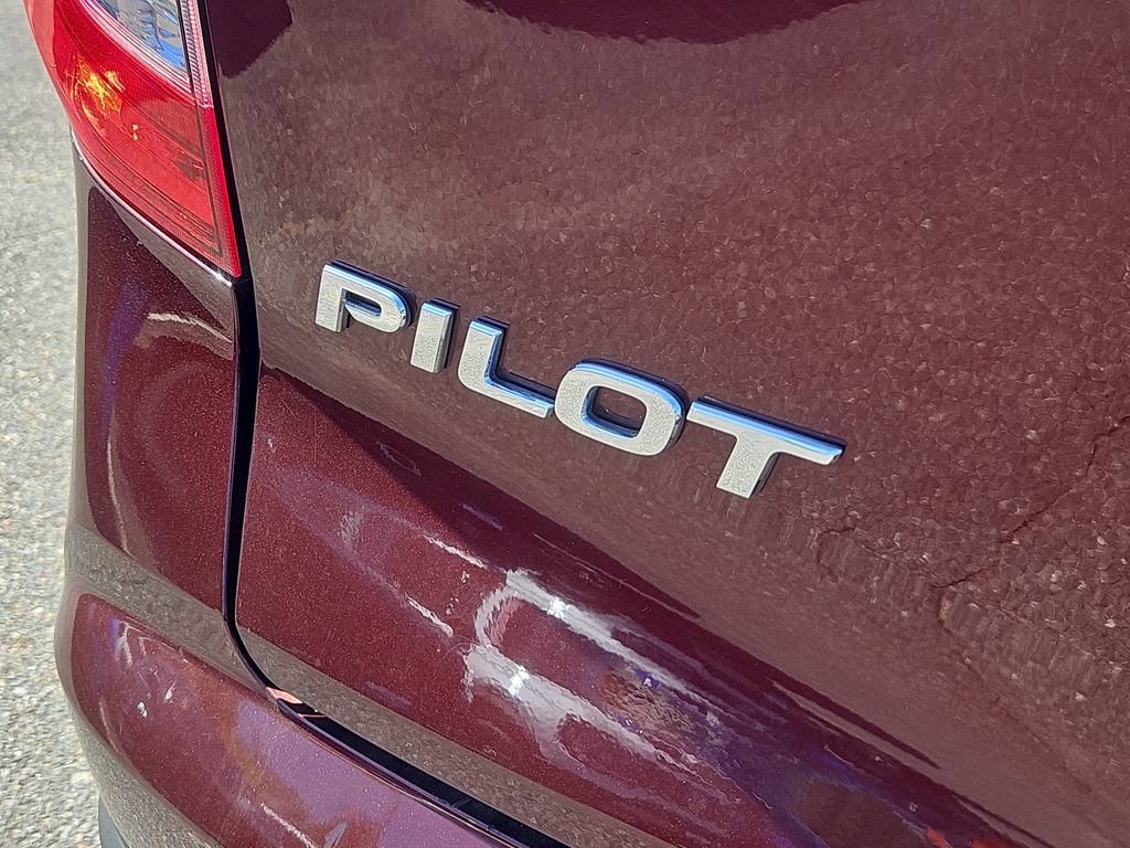 Certified 2019 Honda Pilot LX image 12